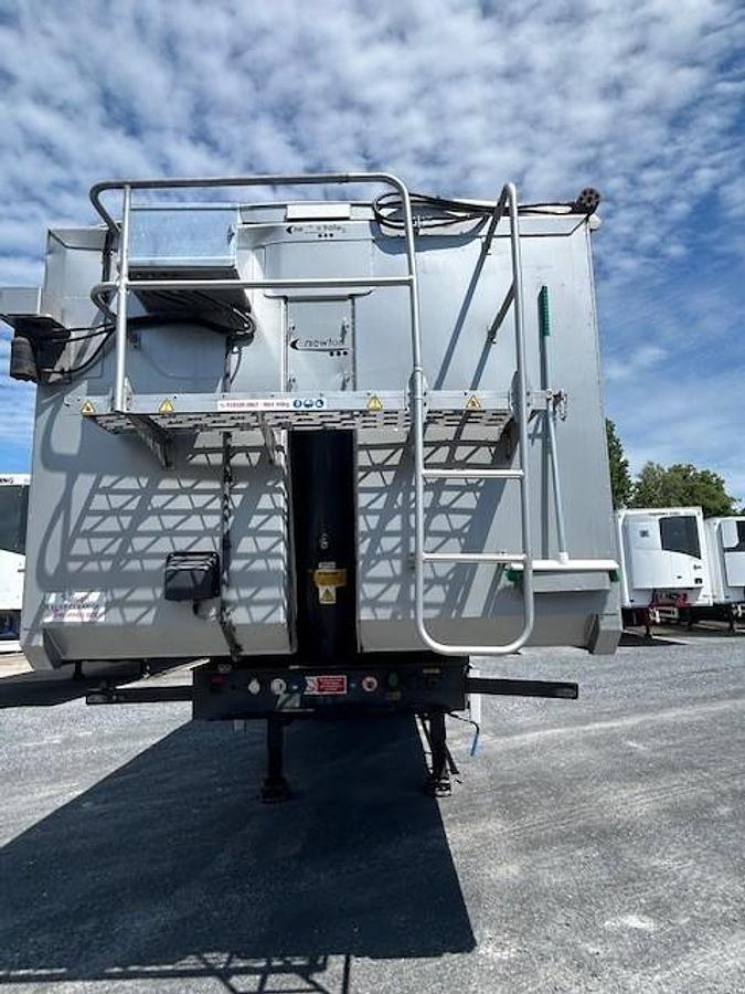 Used 2020 Fruehauf 70cyd Plankside Sloper