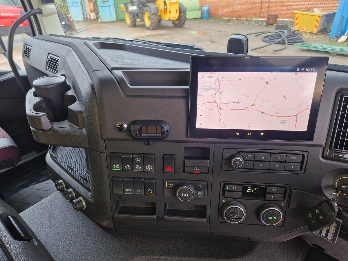 Unregistered Volvo FMX460 8x4 Steel Tipper (Choice Of 6)