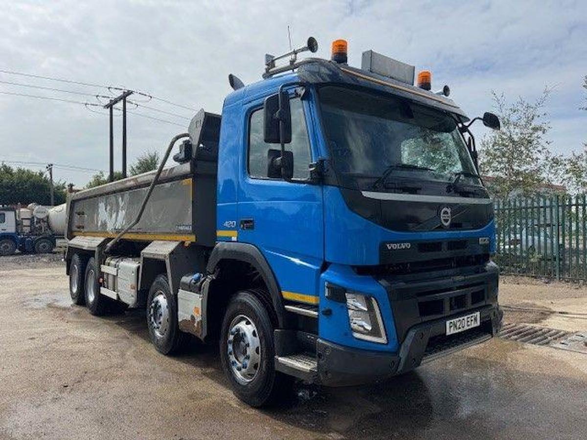 Used 2020 (20) Volvo FMX420 8x4 Steel Tipper