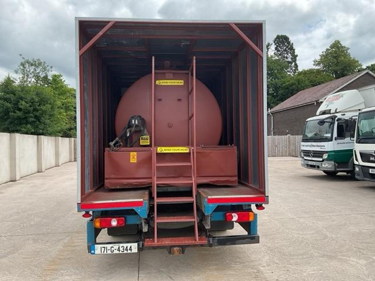 Used 2017 Mitsubishi Canter 4x2 Fuel Bouser