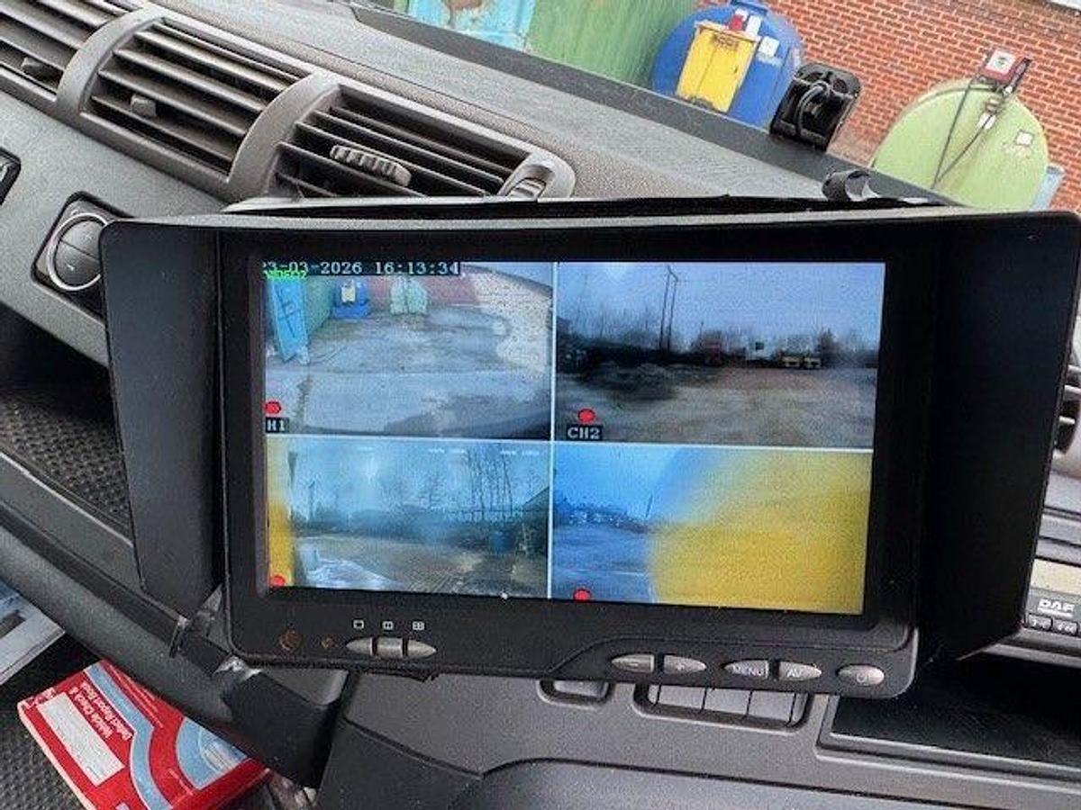 Used 2020 (70) DAF CF340 6x2 Rearlift 26T Flatbed