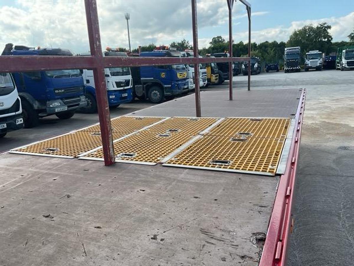 Used 2018 (68) DAF LF180 4x2 14T Flatbed