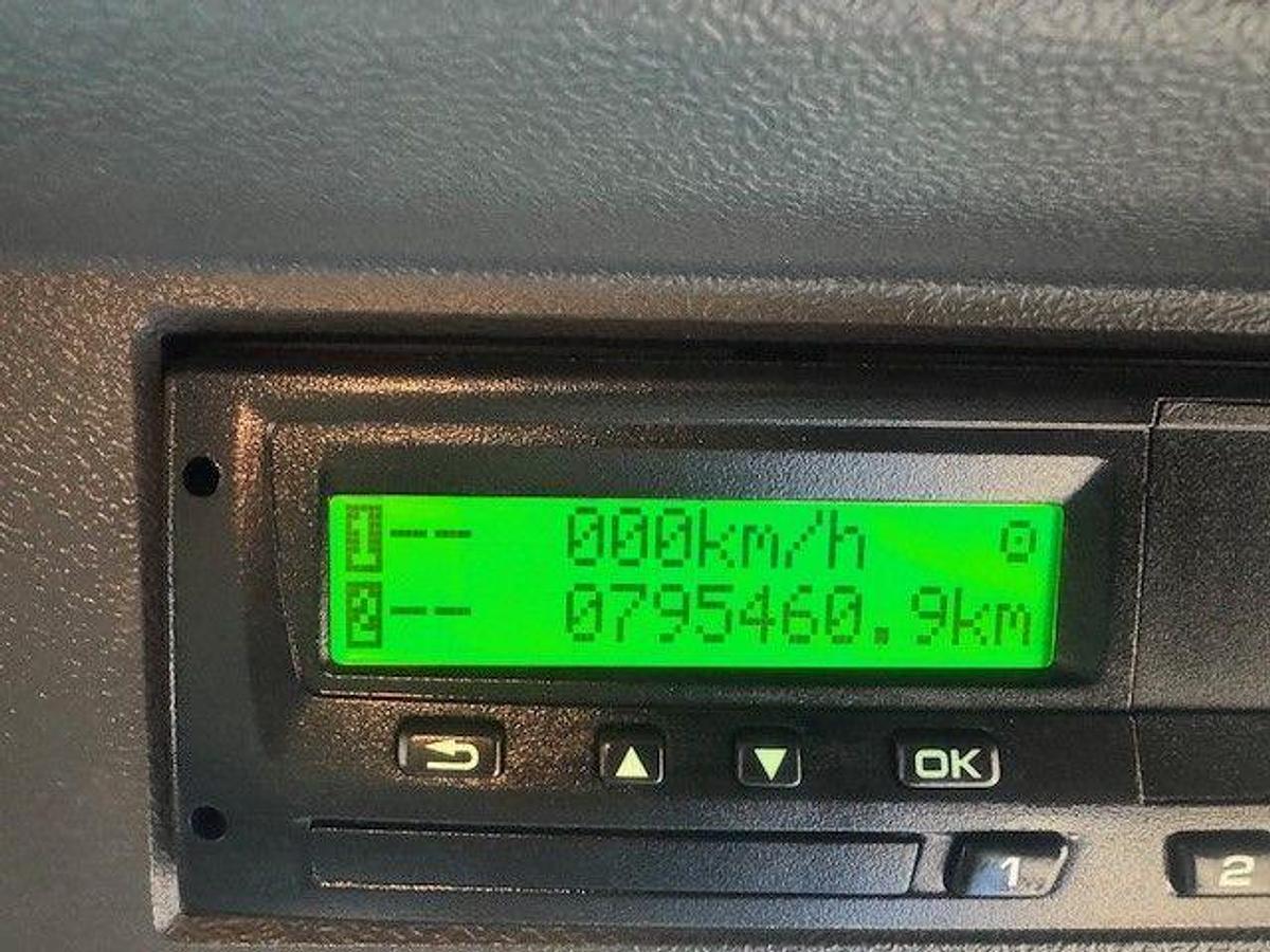 Used 2017 (17) Scania P250 4x2 18T Fridge