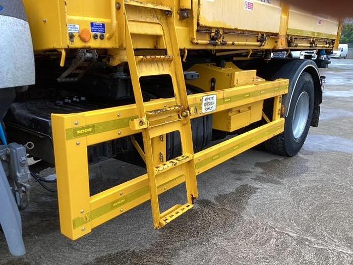 Used 2016 DAF LF250 4x2 Gritter