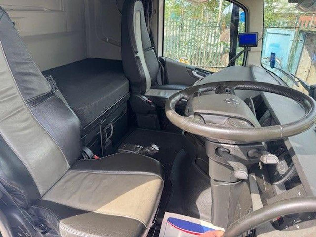 Used 2021 (70) Volvo FH500 G/T XL 6x2 Rearlift