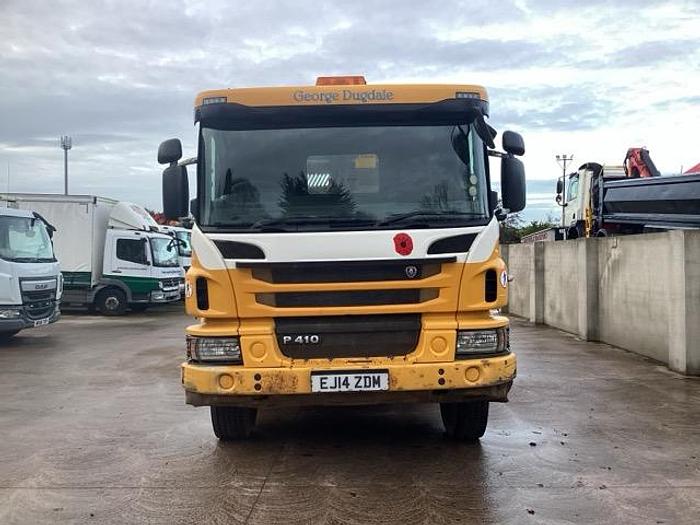 Used 2014 Scania P410 8x4 Tipper
