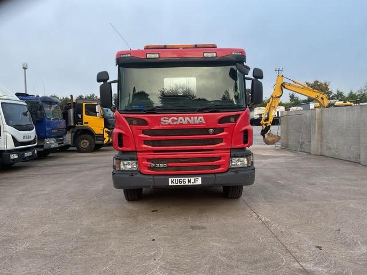 Used 2016 Scania P320 6x4 Concrete Mixer