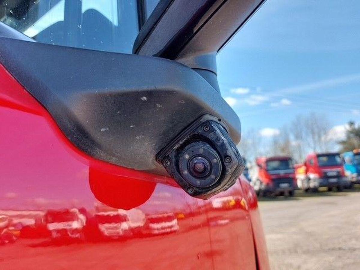 Used 2018 (18) Scania R520 V8 6x2 Rearlift