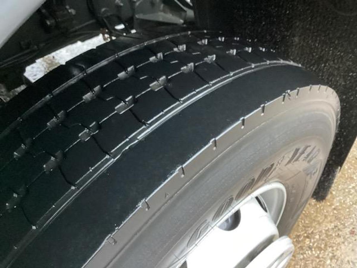 Used 2023 (73) DAF LF230 4x2 18T Dropside Flatbed