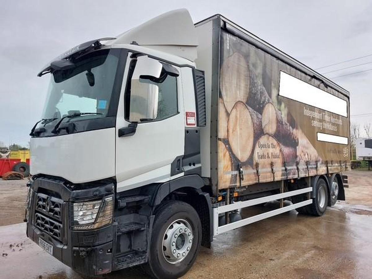 Used 2021 Renault C380 6x2 Rearlift Curtainsider