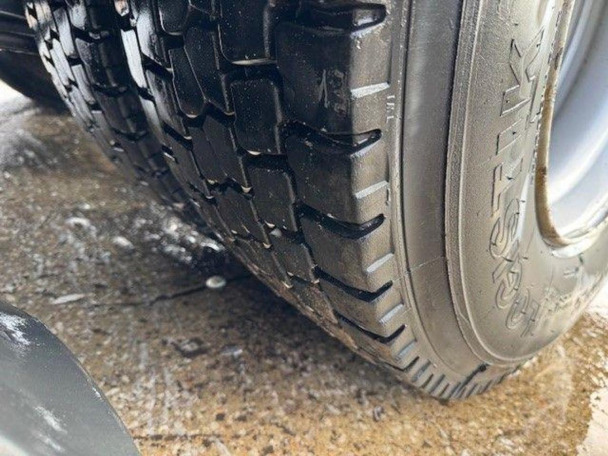 Used 2022 (72) Renault T480 6x2 Midlift