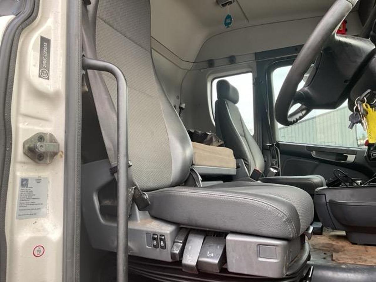 Used 2011 Scania R400 6x2 Fuller Vacuum Tanker