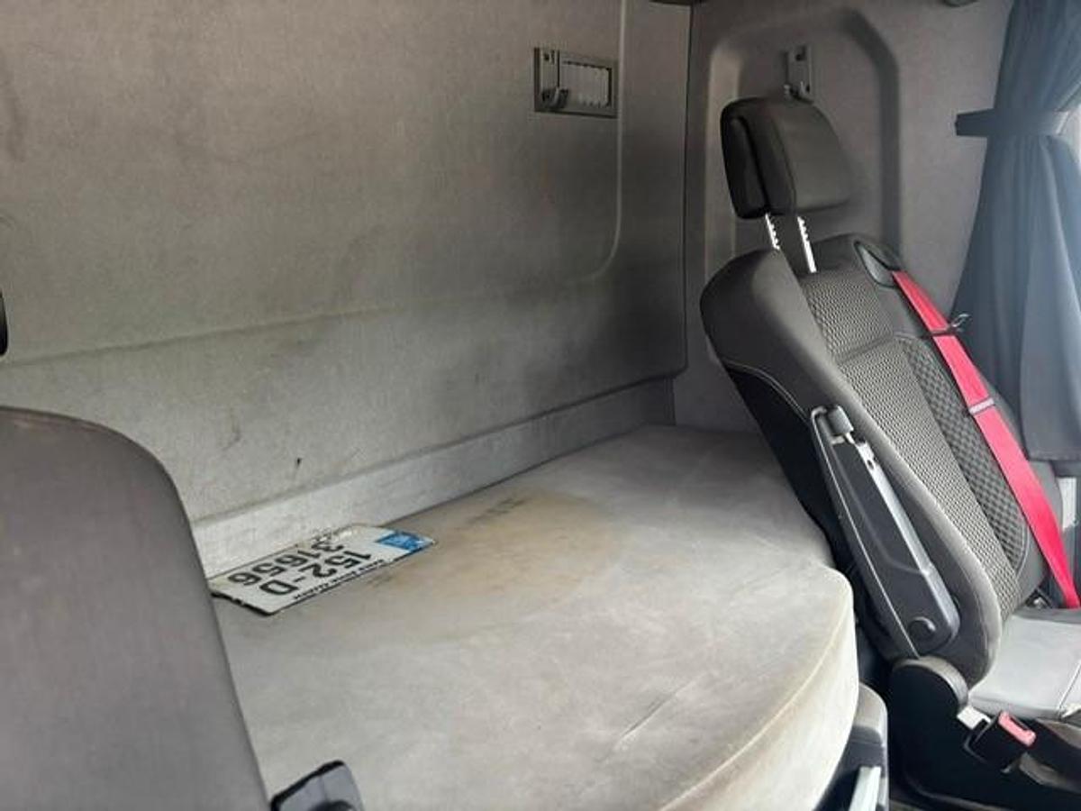 Used 2015 Renault Premium C460 6x4 Double Drive