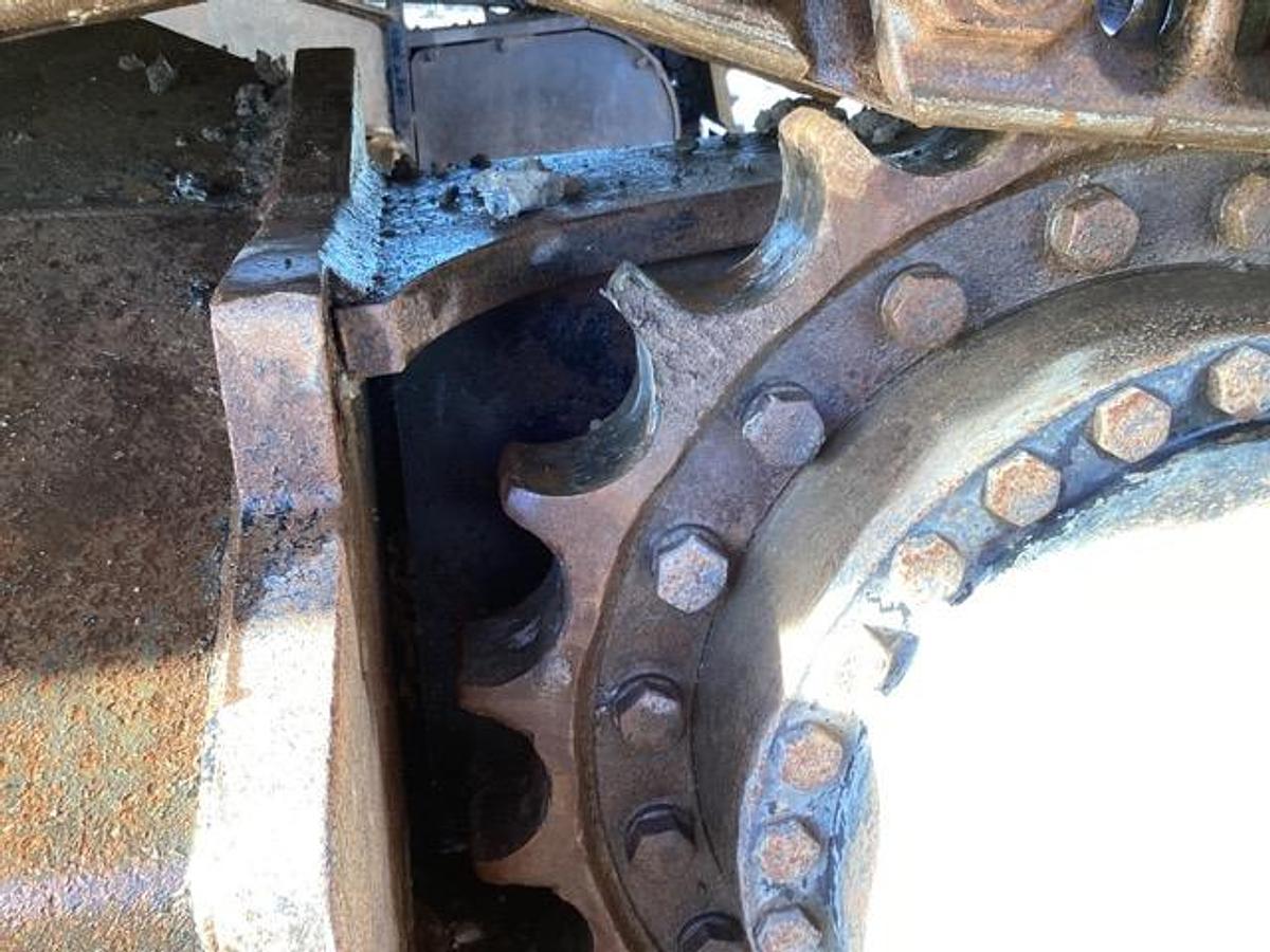 Used 2019 Hitachi ZX250LC-6 Tracked Excavator