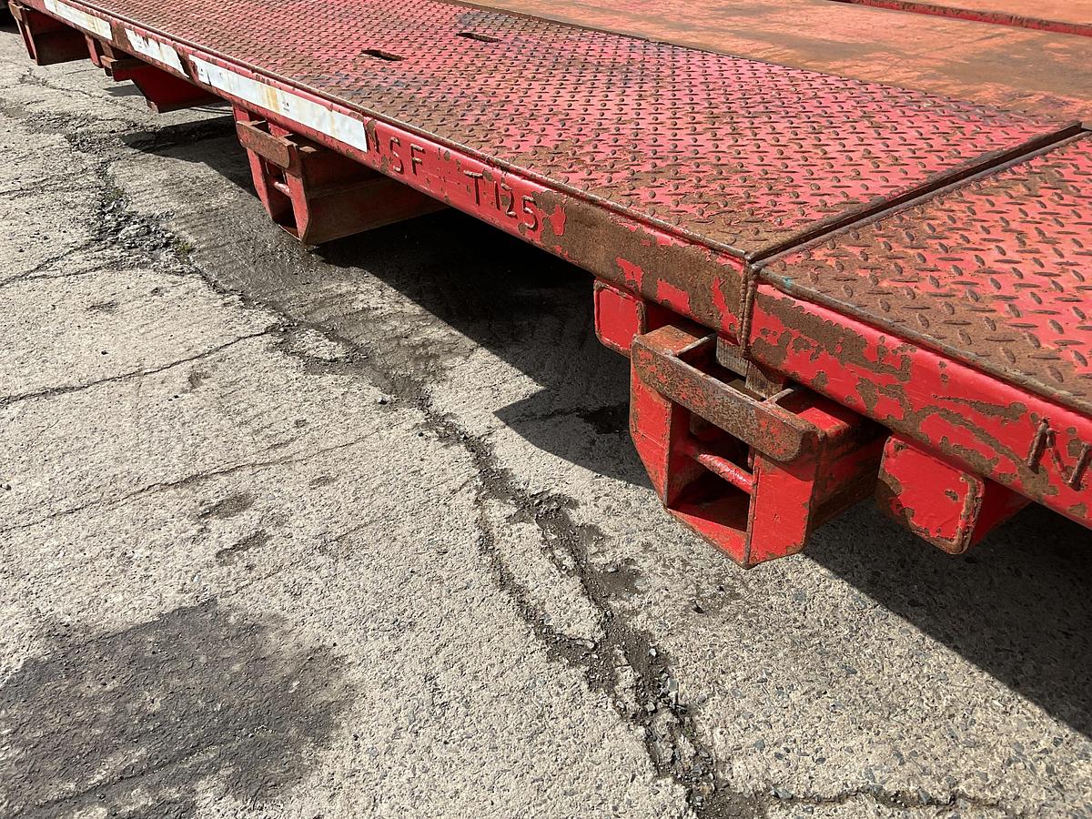 Used 2003 Nooteboom 99-24 4 Axle Extendable Low Loader