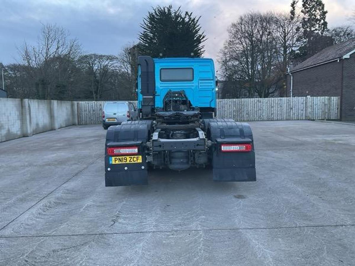 Used 2016 Volvo FMX460 6x2 Tag Axle