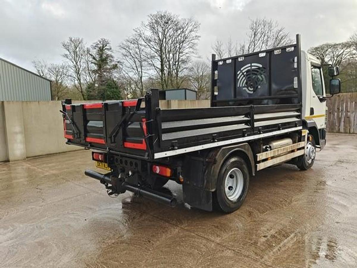 Used 2022 DAF LF180 4x2 Dopside Tipper