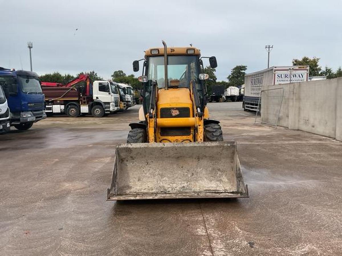 Used 2013 JCB 2CX Street Master 1435