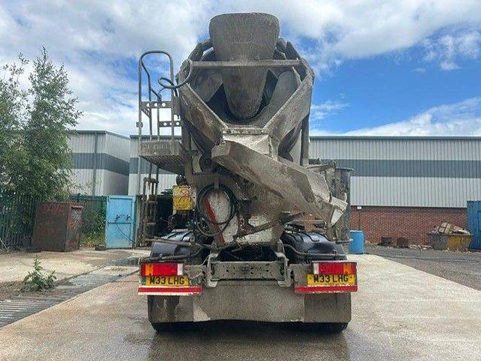 Used 2015 Renault C430 8x4 Concrete Mixer