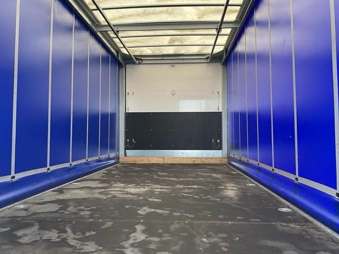 Used 2022 DAF LF180 4x2 7.5T Curtainsider