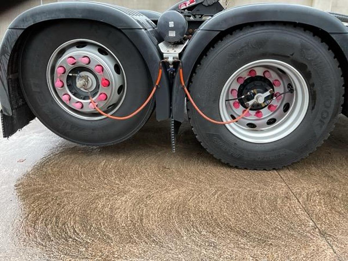 Used 2023 Scania R560 6x2 Rear Lift