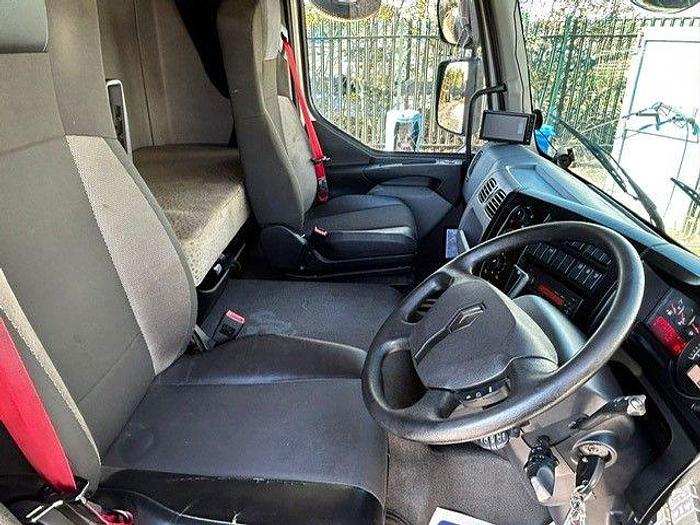 Used 2019(68) Renault D18.280 4x2 18T Curtainsider