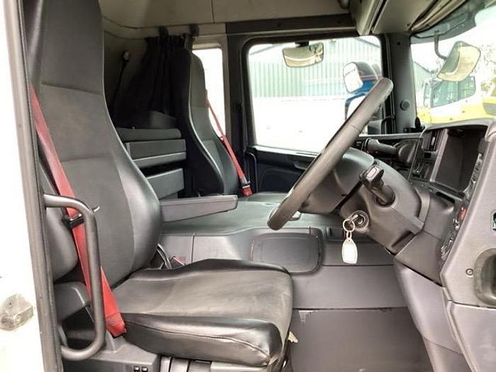Used 2014 Scania P280 6x2 Rearlift Fridge