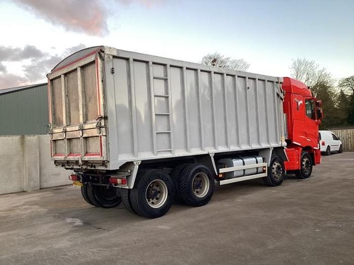Used 2014 Renault T460 8x4 Tipper