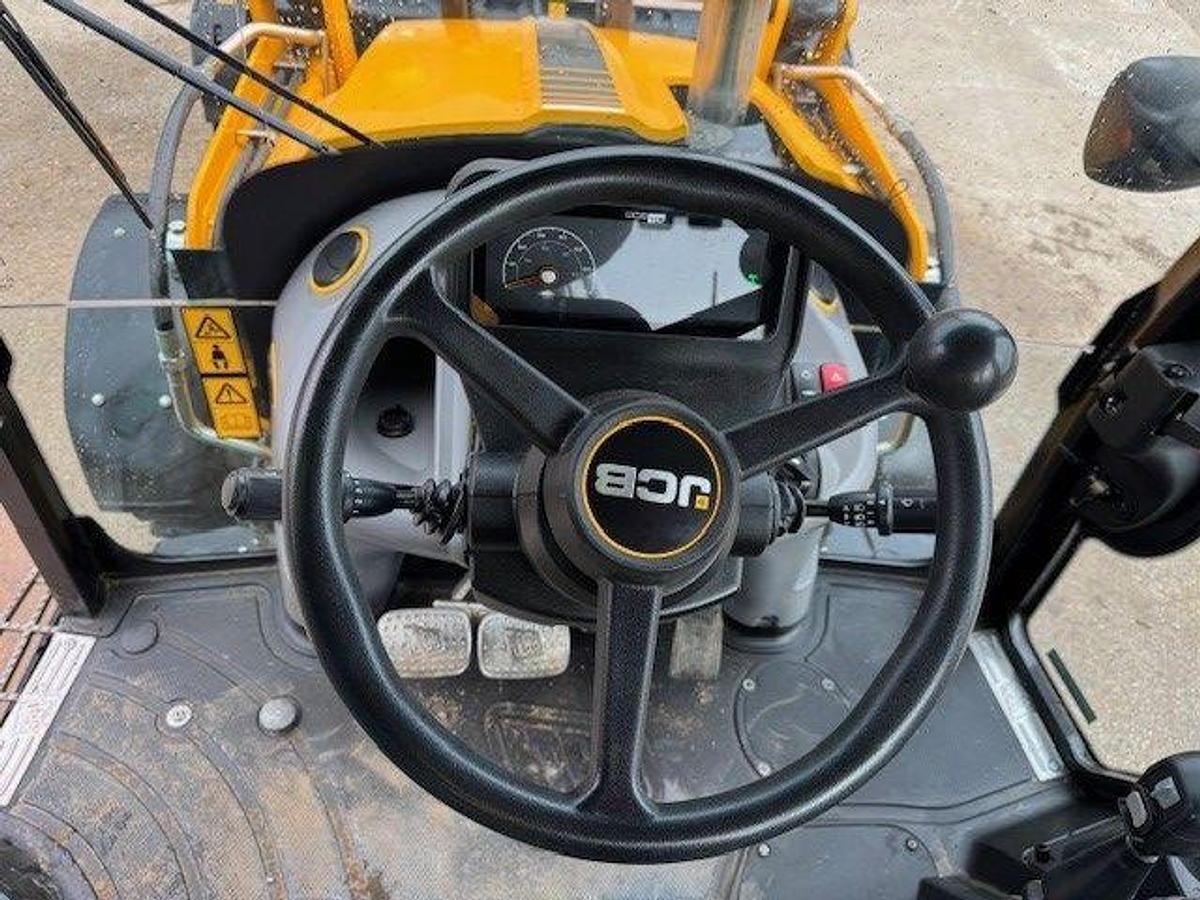 Used 2024 JCB 3CX Sitemaster Backhoe Loader