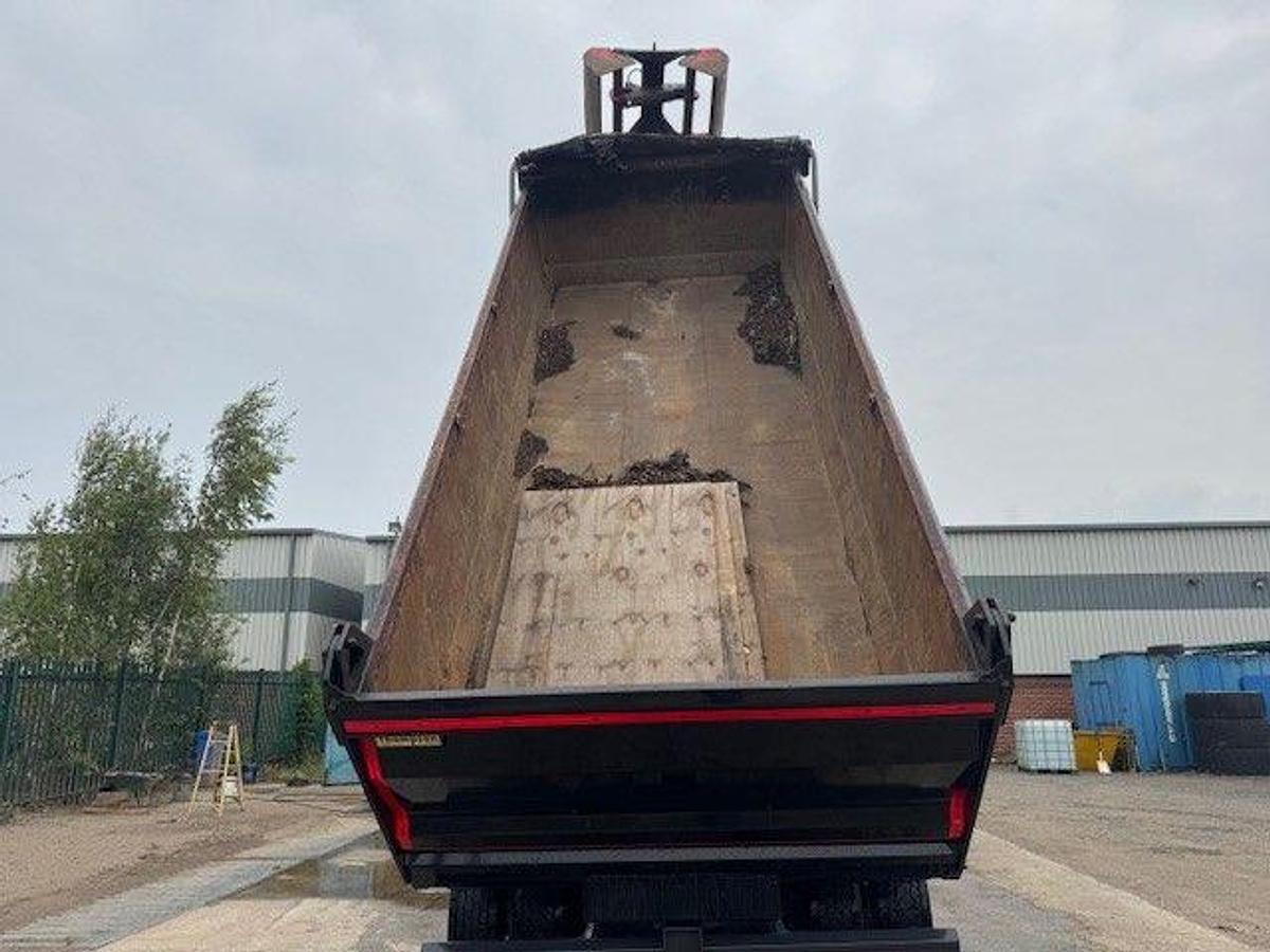 Used 2023 DAF CF450 8x4 Tipper