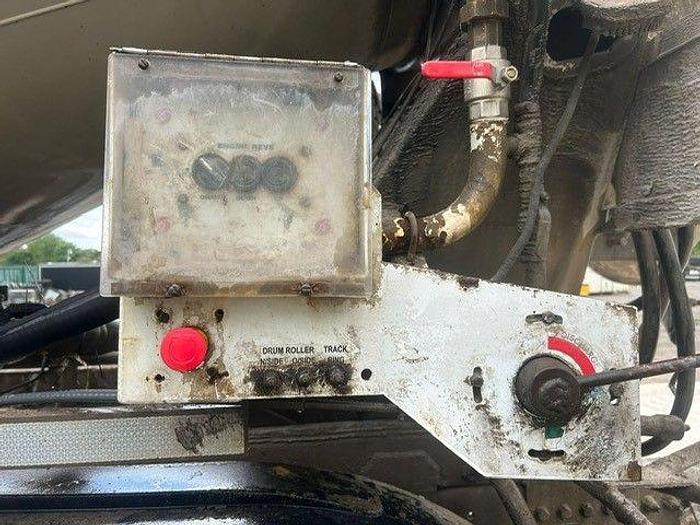 Used 2015 Renault C430 8x4 Concrete Mixer