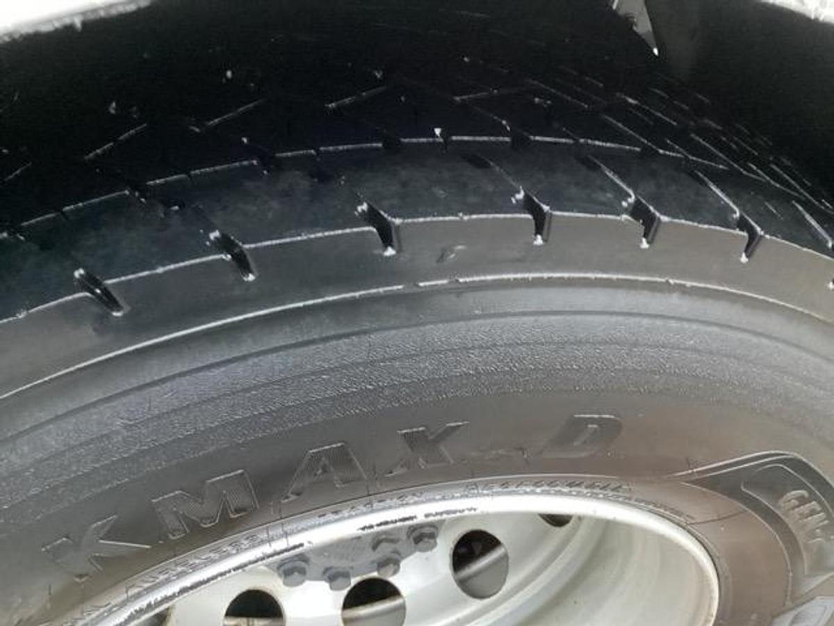 Used 2023 (73) DAF LF230 4x2 18T Dropside Flatbed