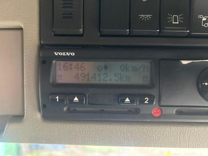 Used 2015 (15) Volvo FMX420 8x4 Steel Tipper