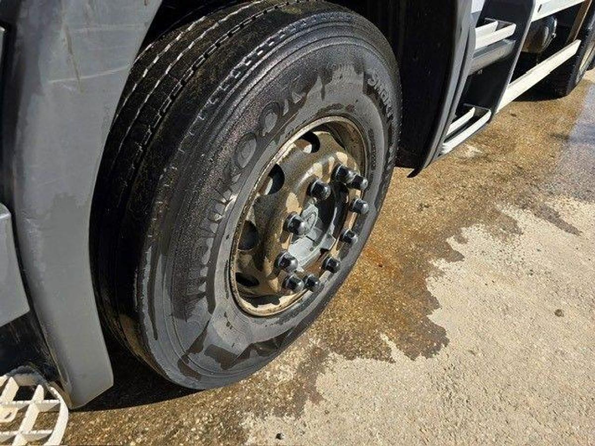 Used 2016 (16) Scania P320 6x4 Cocrete Mixer