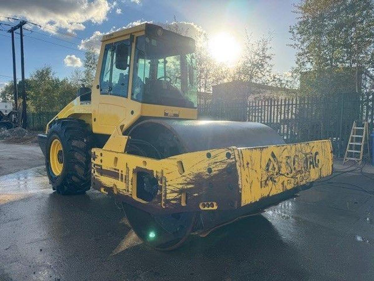 Used 2015 Bomag BW216 DH-4i Single Drum Vibrating Roller