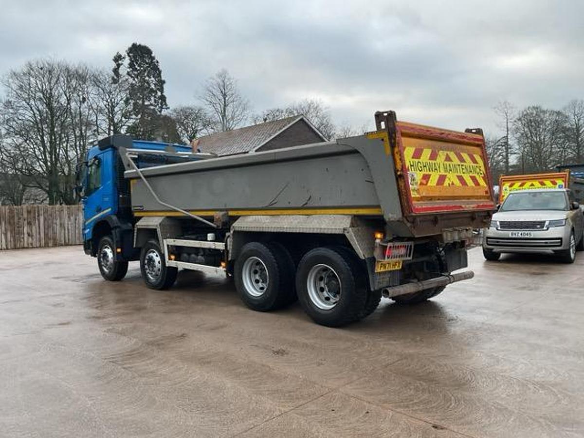 Used 2021 Volvo FMX420 8x4 Steel Tipper. Choice