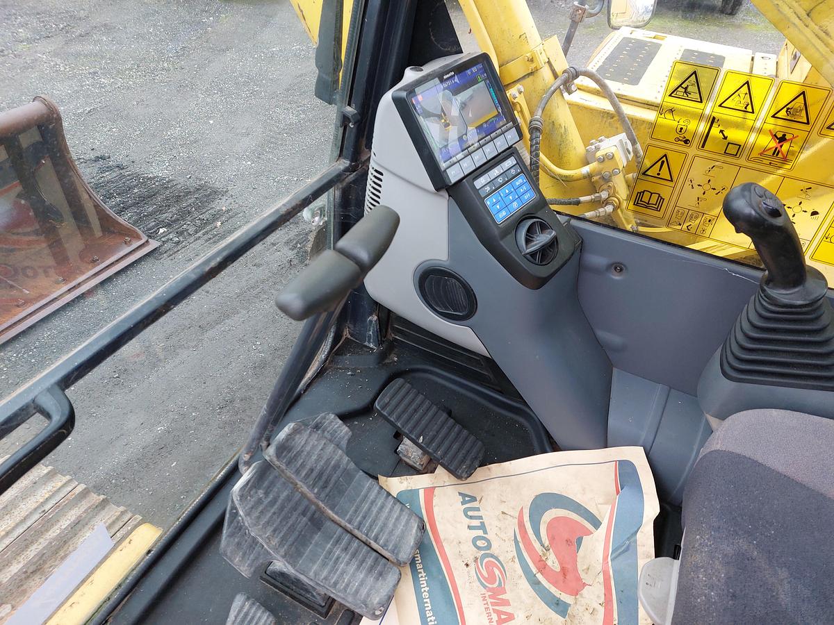 Used 2018 Komatsu PC360LC-11 Tracked Excavator