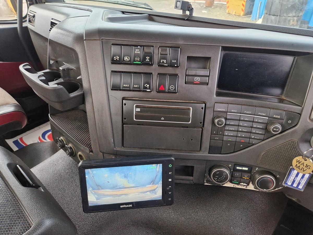 Used 2016 Volvo FMX420 8x4 Steel Tipper