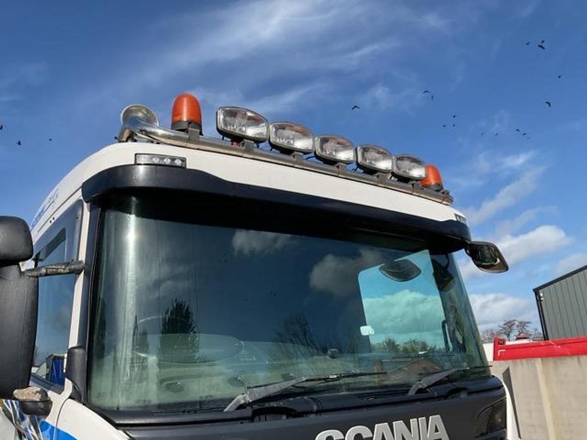 Used 2016 Scania P410 XT 8x4 Steel Tipper