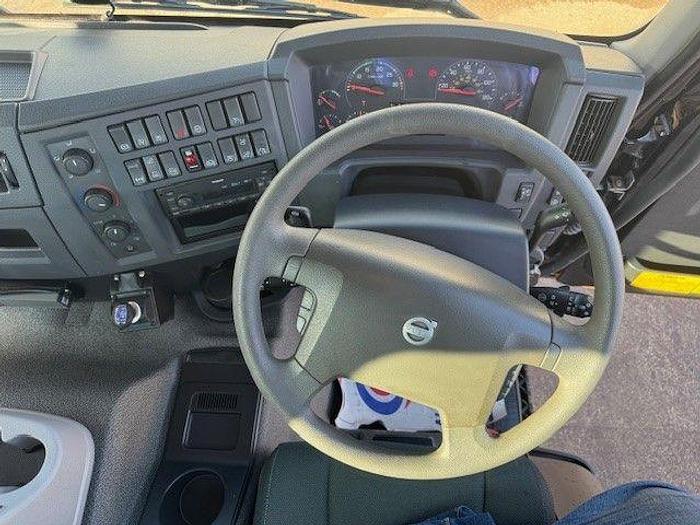 Used 2024 Volvo FE350 6x2 Rearlift 26T Dropside Tipper Grab