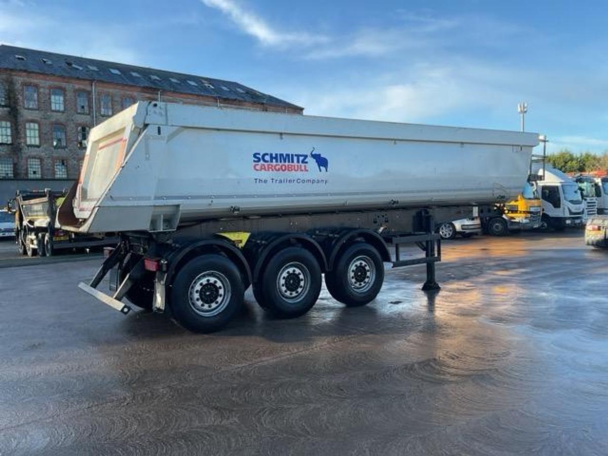 Used 2020 Schmitz Cargobull Tri Axle Tipping Trailer