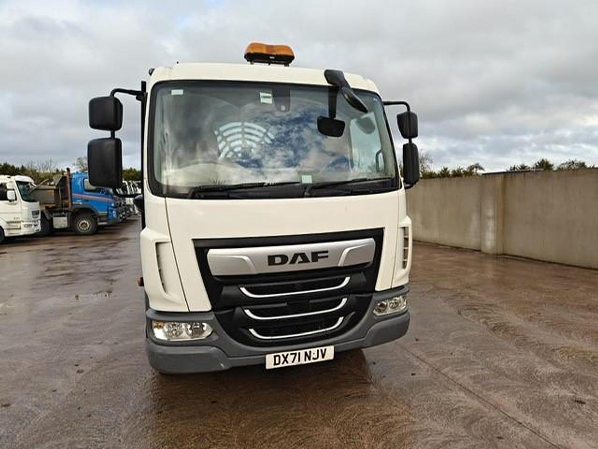 Used 2022 DAF LF180 4x2 Dopside Tipper