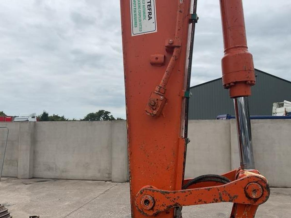 Used 2020 Hitachi ZX135US-6-MN-BLX Tracked Excavator