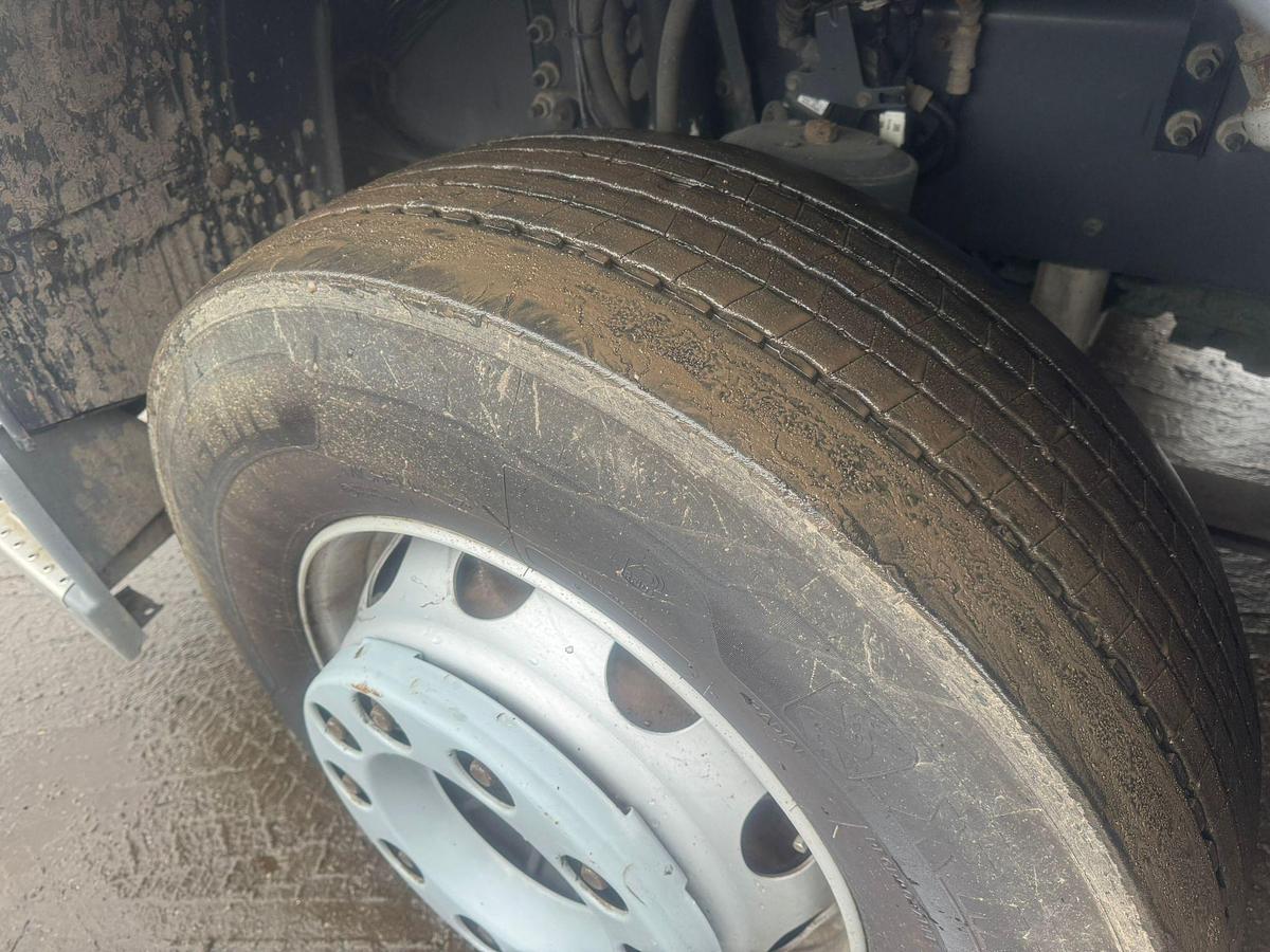 Used 2020 (20) Volvo FM460 G/T 6x2 Midlift