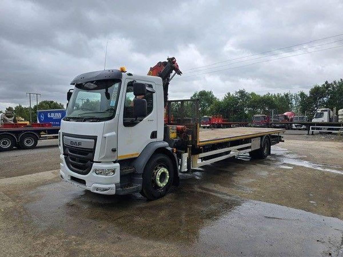 Used 2016 DAF LF250 4x2 18T Flatbed