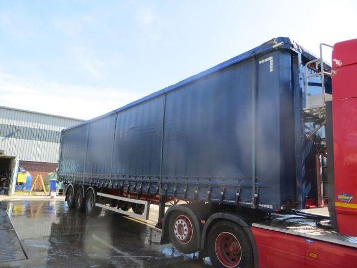 Used 2017 SDC Tri Axle Curtainsider Chipliner Trailer