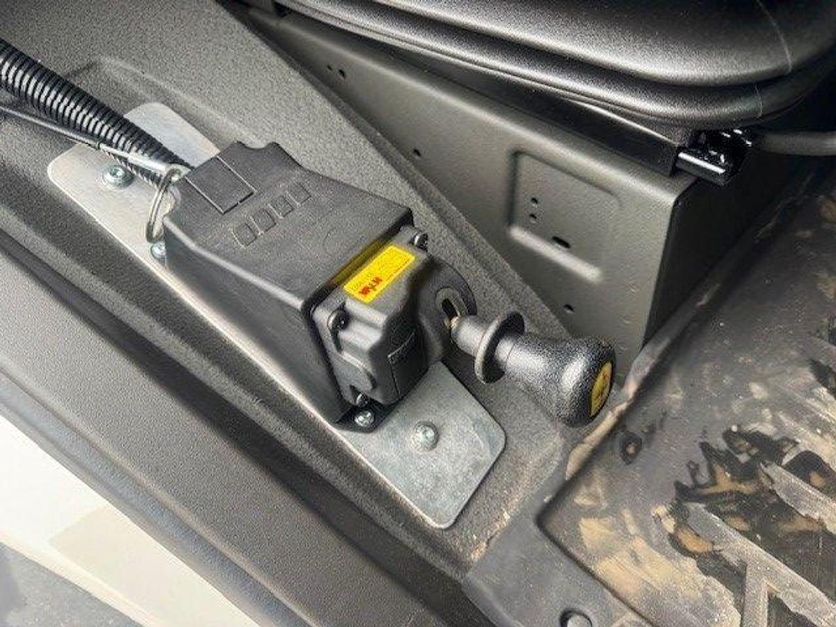 Used Unregistered Volvo FMX460 8x4 Steel Tipper (Choice Of 6)