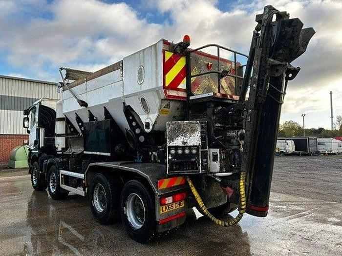 Used 2015 Renault K460 8x4 Volumetric Mixer