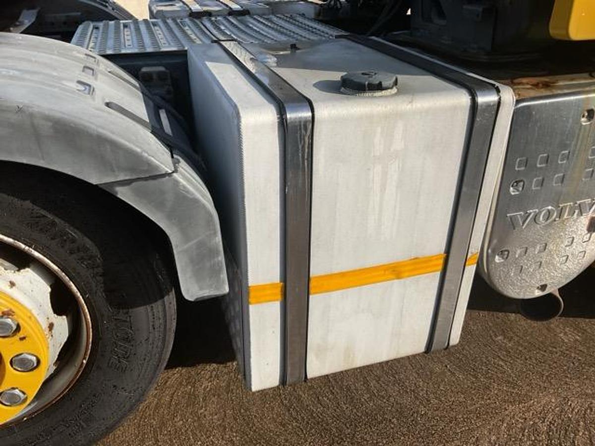 Used 2013 Volvo FH460 G/Trotter 6x2