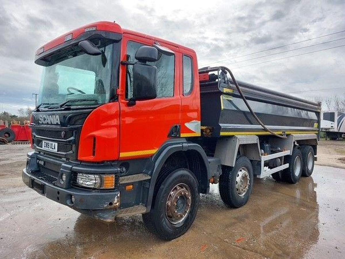 Used 2018 (18) Scania P410 8x4 Steel Tipper